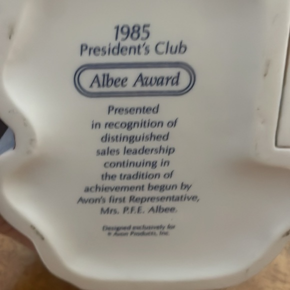 Beautiful ceramic sculptures collectors edition - Picture 5 of 6